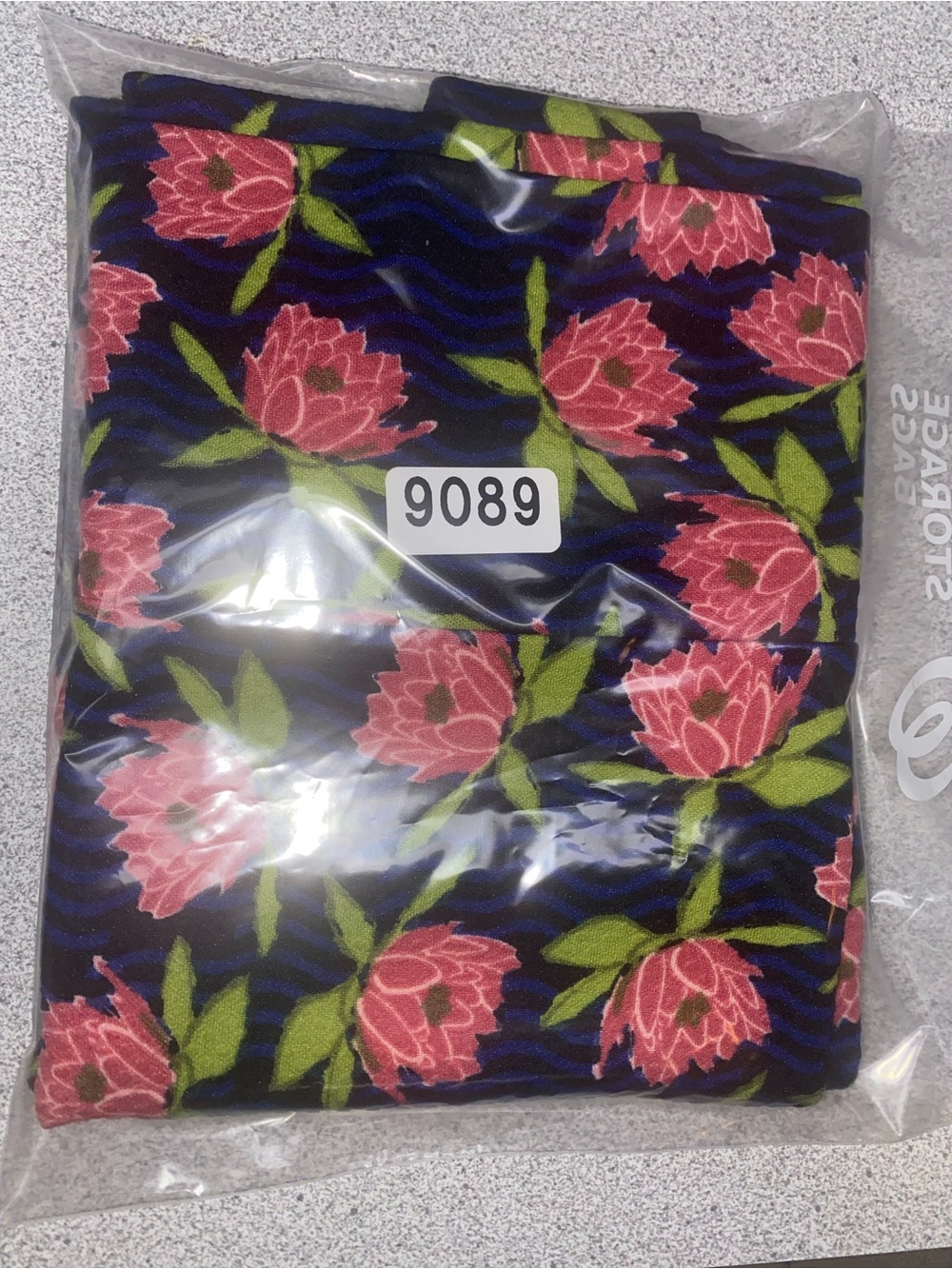 🌟SOLD🌟 9089 - LuLaRoe XL Cassie Skirt NWT - Picture 7 of 9